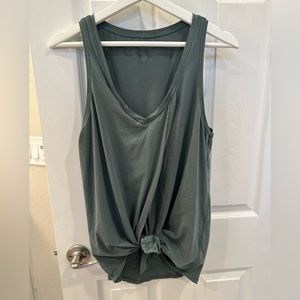 Lululemon Tie Tank- Size 6